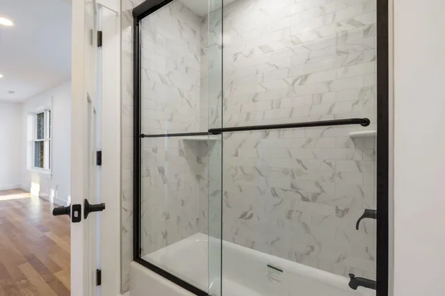 $1,399,999 | 16 Briar Road, Hampton, NH 03842