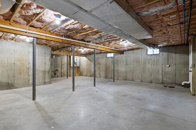 $1,399,999 | 16 Briar Road, Hampton, NH 03842