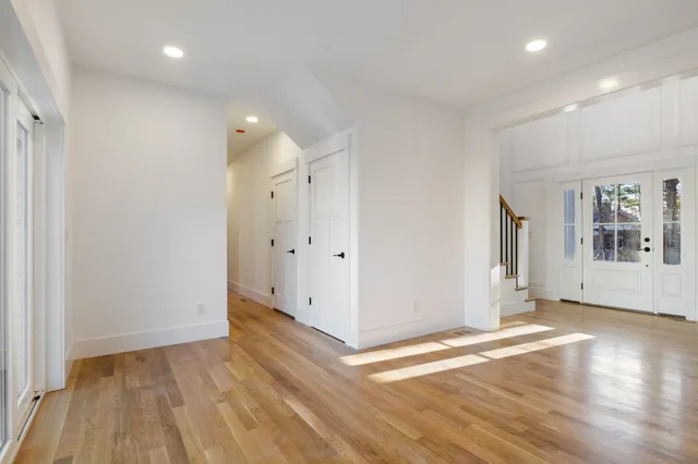 $1,399,999 | 16 Briar Road, Hampton, NH 03842