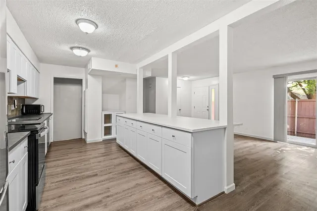 $294,000 | 2610 Custer Parkway, Unit D, Richardson, TX 75080