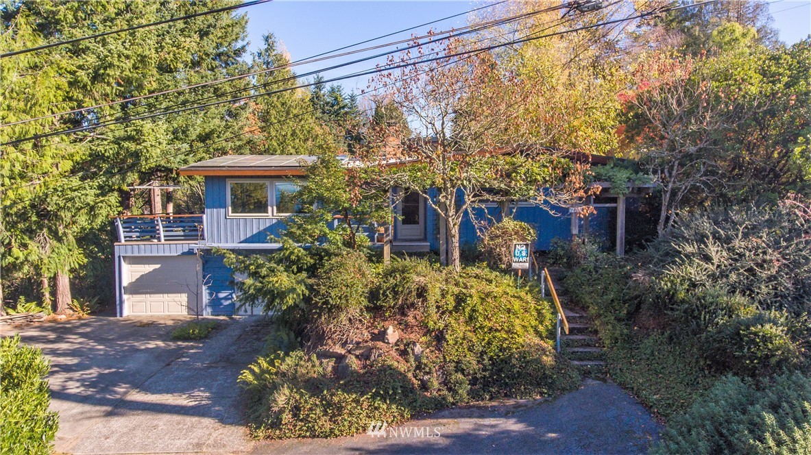 9802 45th Avenue Southwest Seattle, WA 98136 - Photo 1 of 25 Gallery Image 1
