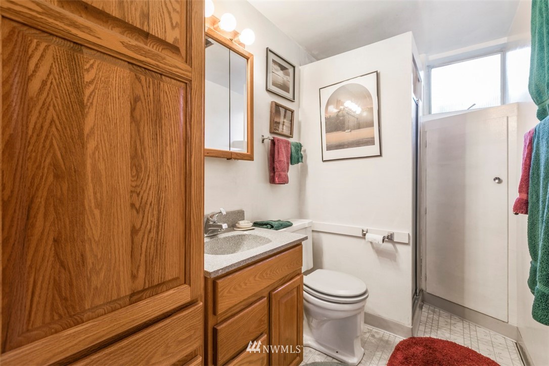9802 45th Avenue Southwest Seattle, WA 98136 - Photo 22 of 25 Gallery Image 22