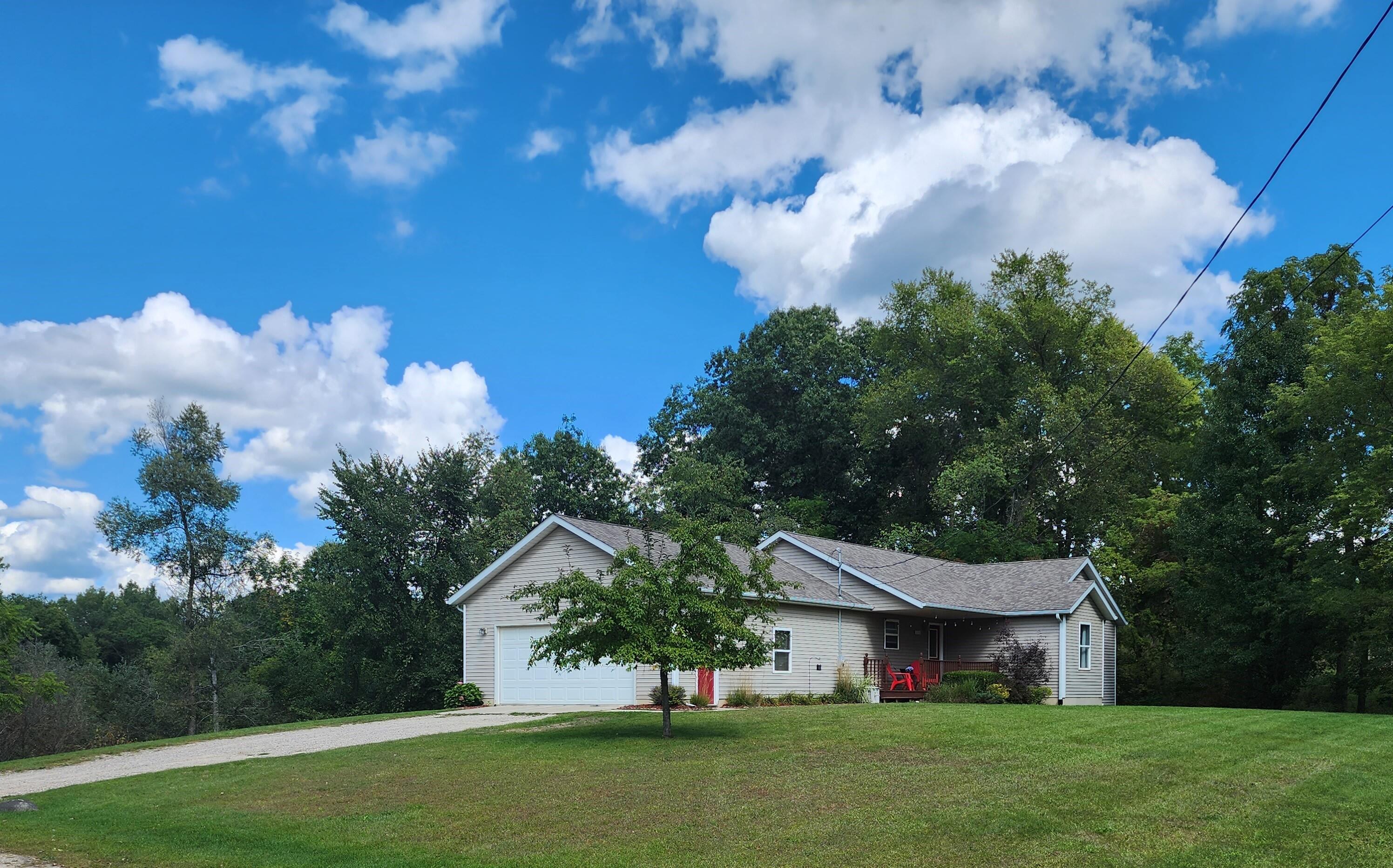 10396 Peck Lake Road Lowell, MI 49331 - Photo 1 of 70 20230914_151648