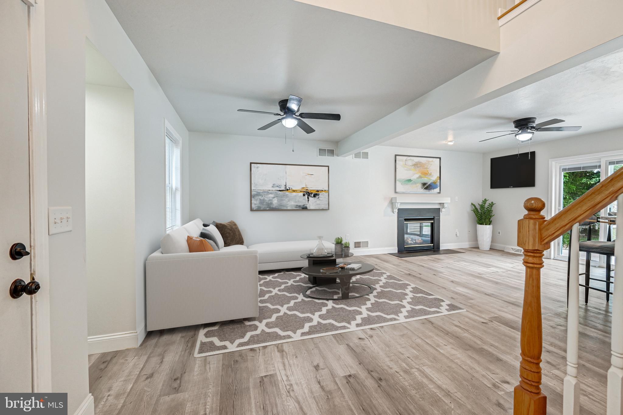 2079 Greenbriar Road York, PA 17404 - Photo 12 of 47 virtually staged to show potential layout