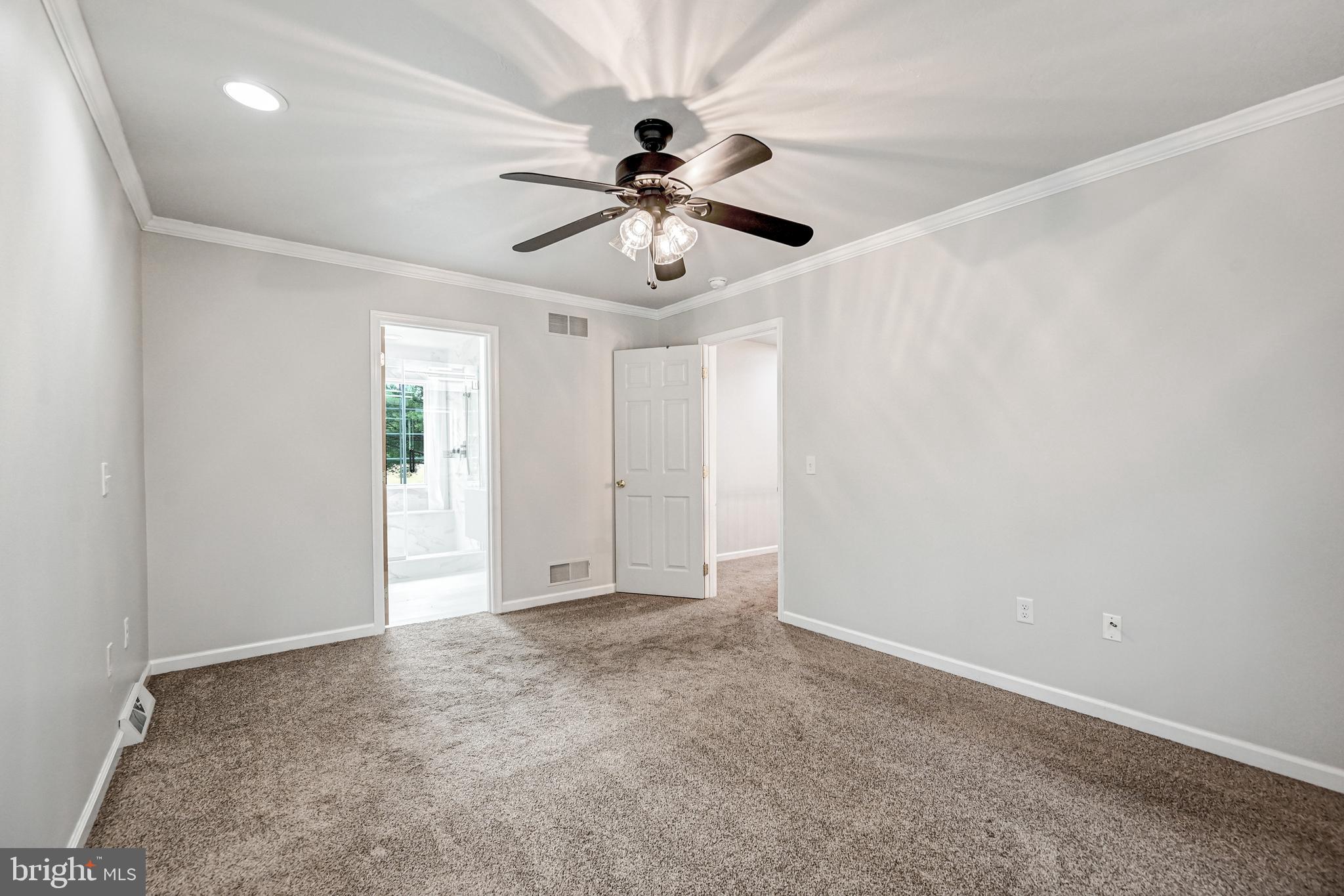 2079 Greenbriar Road York, PA 17404 - Photo 26 of 47
