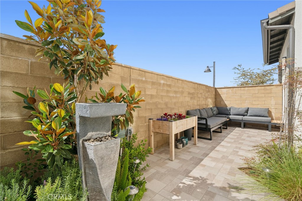 427 Flycatcher Irvine, CA 92618 - Photo 46 of 47 Private Side Patio