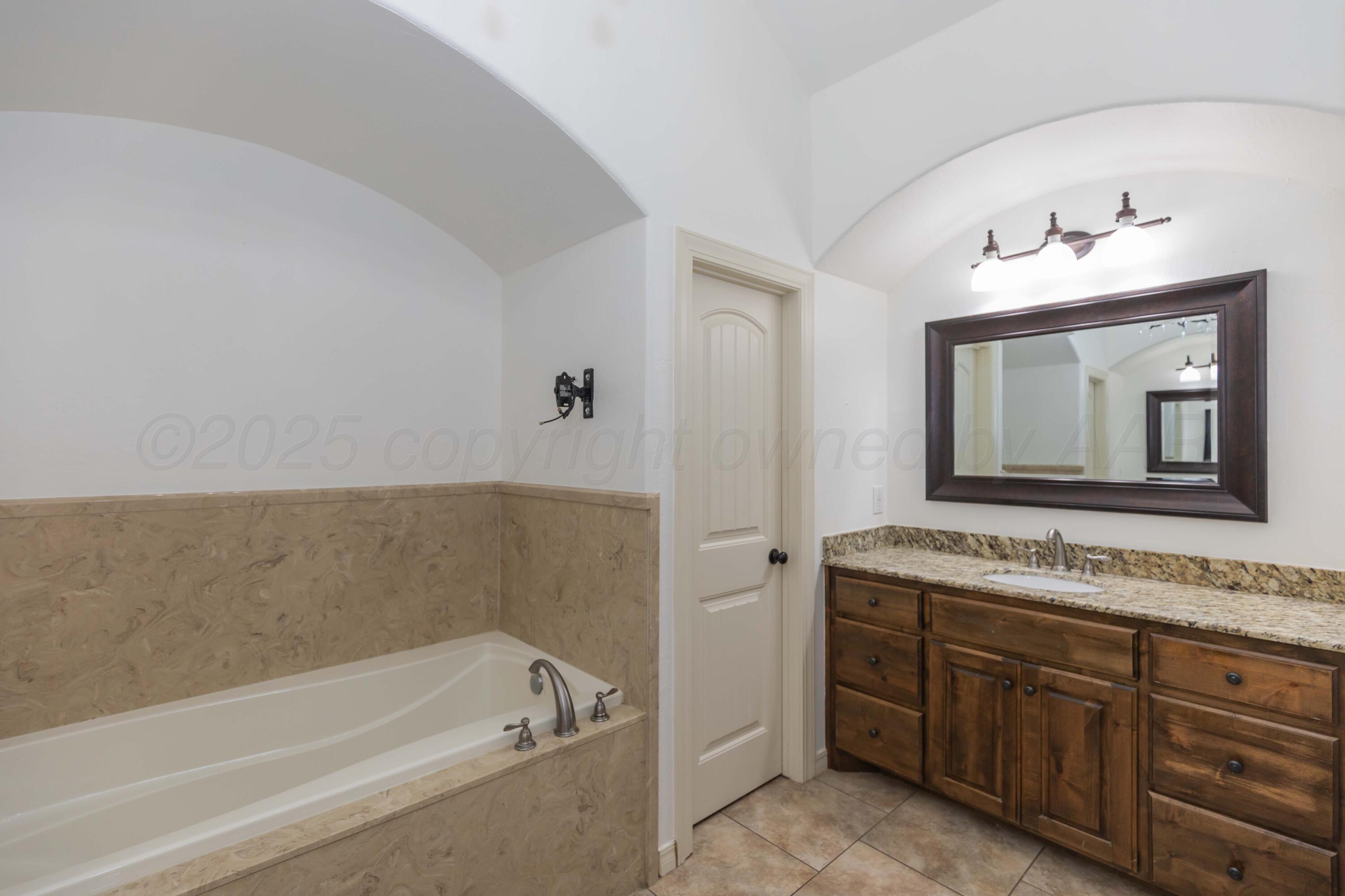 7 William Canyon Canyon, TX 79015 - Photo 24 of 44 MASTER BATH VIEW 2