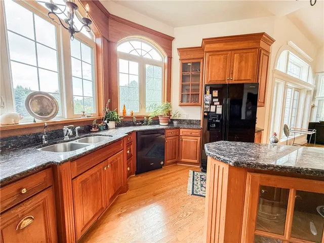 $1,195,000 | 7592 North Road, Victor, NY 14564