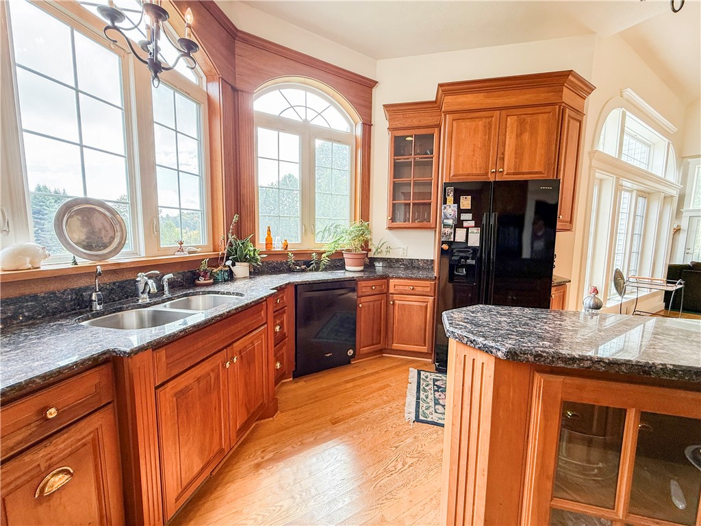 7592 North Road Victor, NY 14564 - Photo 14 of 50