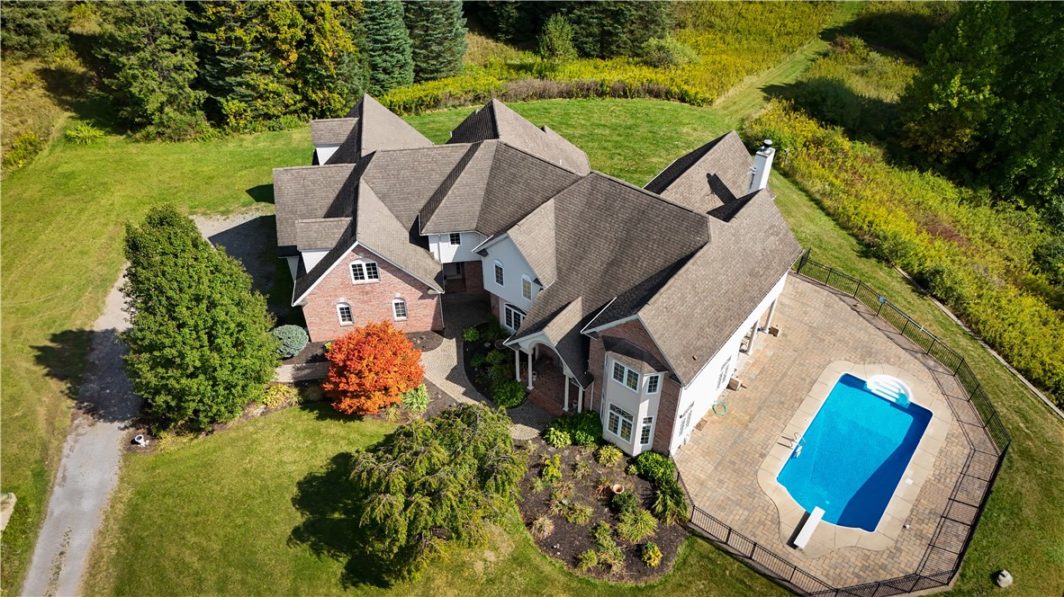 7592 North Road Victor, NY 14564 - Photo 3 of 50