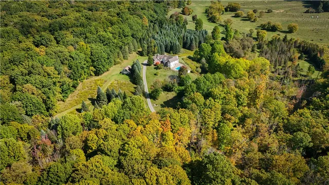$1,195,000 | 7592 North Road, Victor, NY 14564