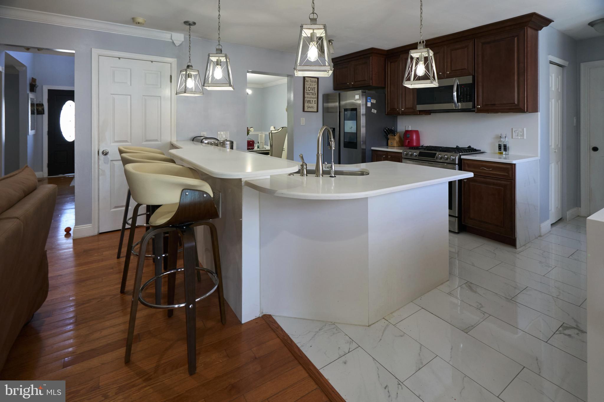 8905 Springview Road Philadelphia, PA 19115 - Photo 18 of 59 Renovated Kitchen