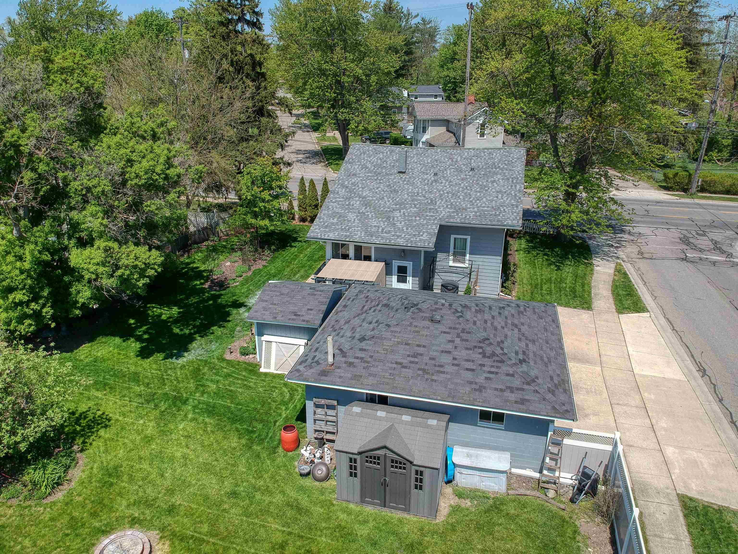 35920 Division Road Richmond, MI 48062 - Photo 6 of 32 Gallery Image 6