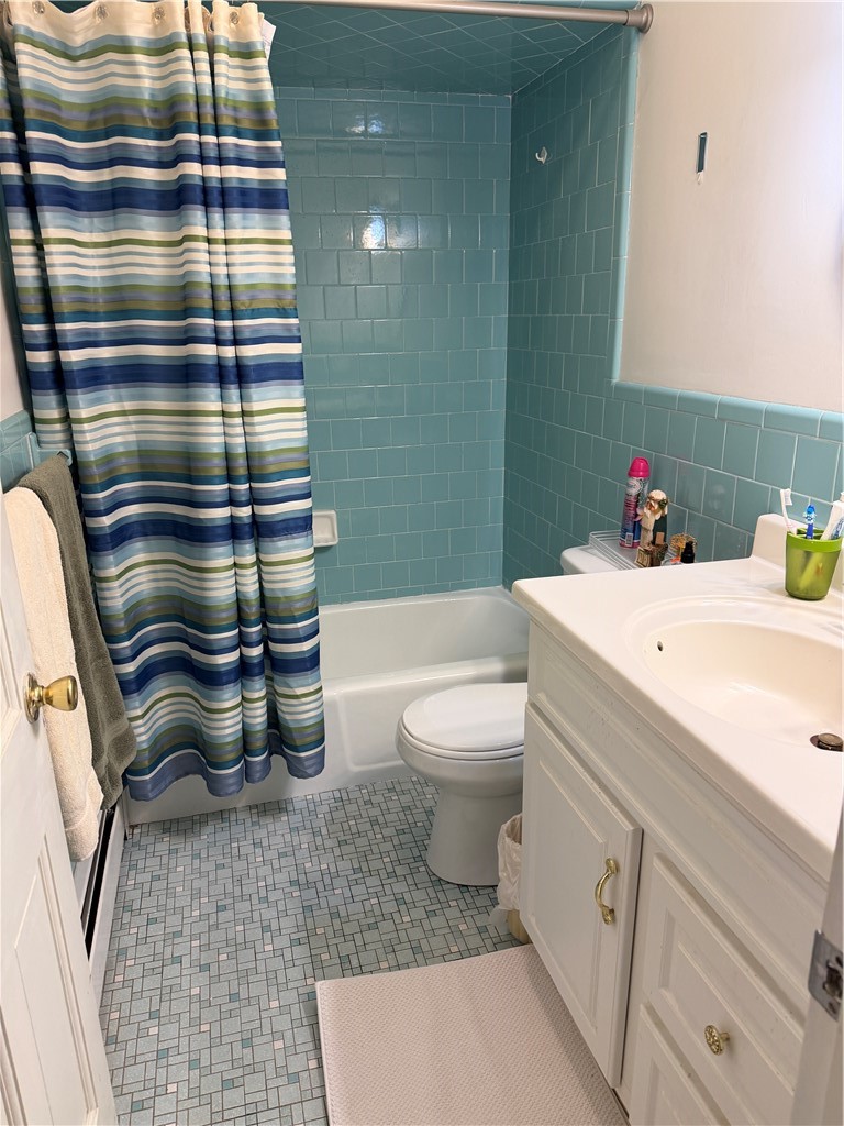 256 Old County Road Smithfield, RI 02917 - Photo 12 of 16 Gallery Image 12