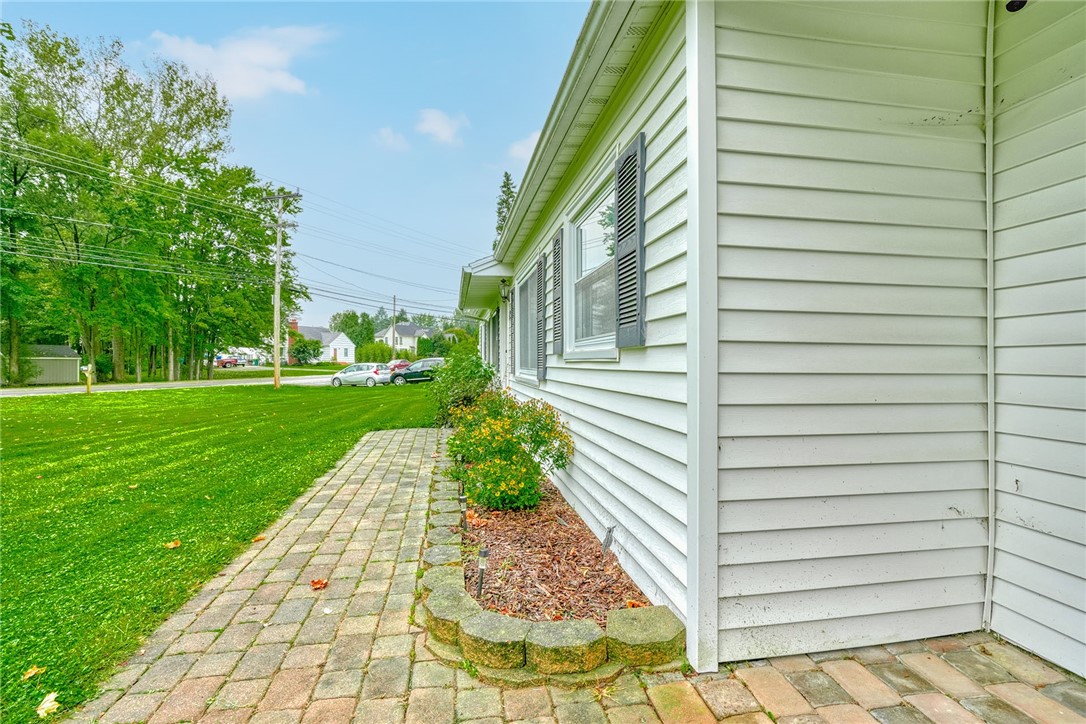 1252 State Road Webster, NY 14580 - Photo 3 of 43 FRONT PAVER SIDEWALK