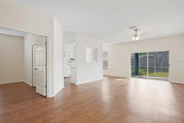 $319,900 | 503 Greg Street, Valrico, FL 33594