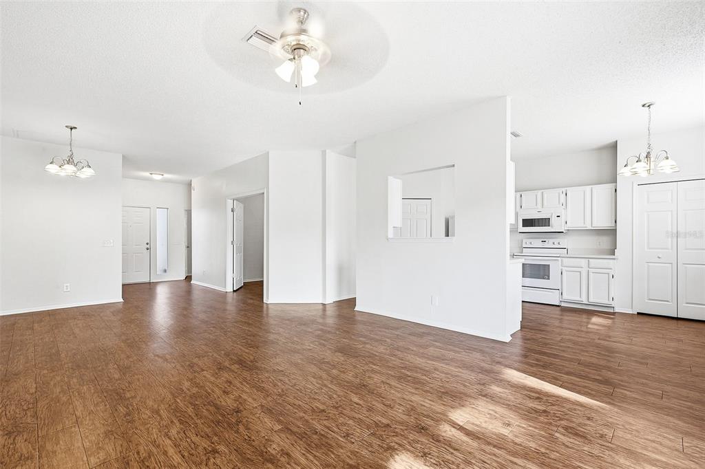 503 Greg Street Valrico, FL 33594 - Photo 14 of 34