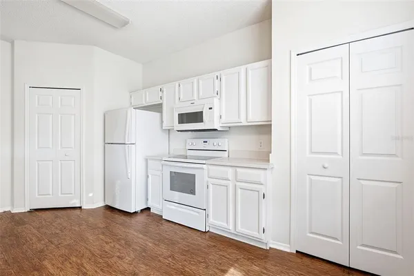 $319,900 | 503 Greg Street, Valrico, FL 33594