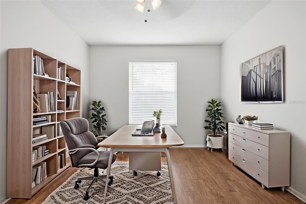 503 Greg Street Valrico, FL 33594 - Photo 6 of 34