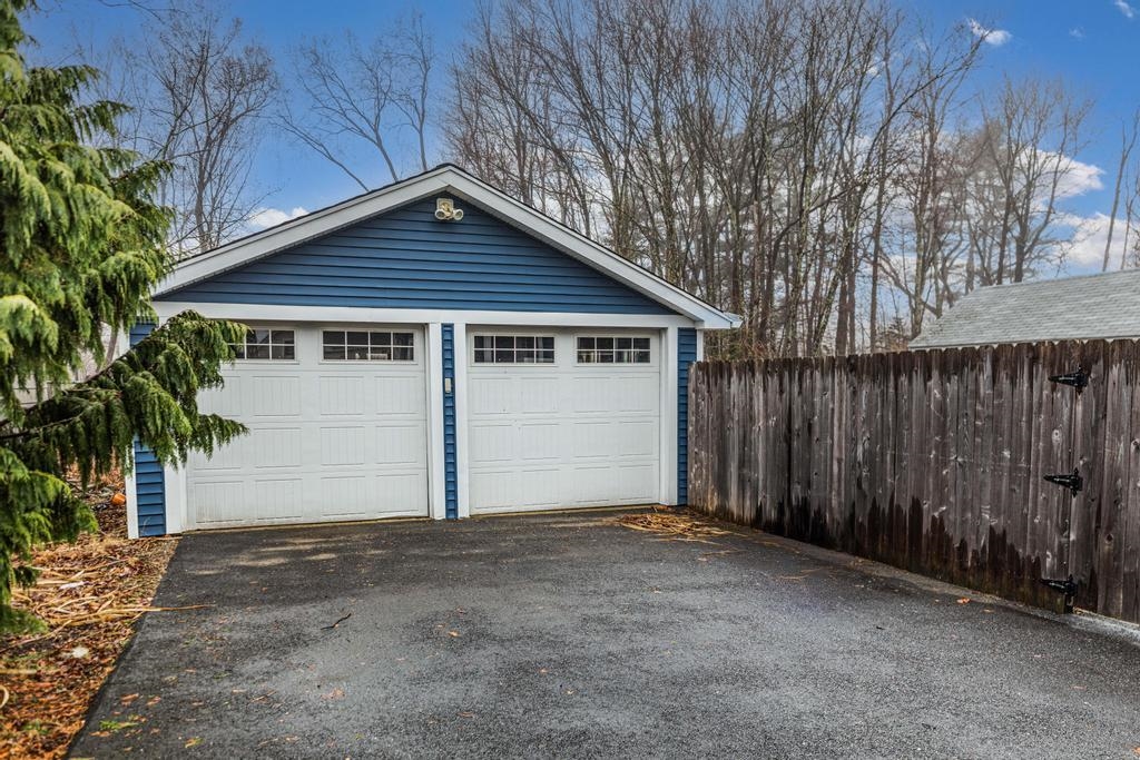 70 Washington Street Exeter, NH 03833 - Photo 7 of 42