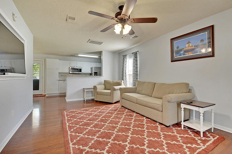 134 Tyron Road Summerville, SC 29483 - Photo 7 of 28 DSC_0072_DSC_0078-copy