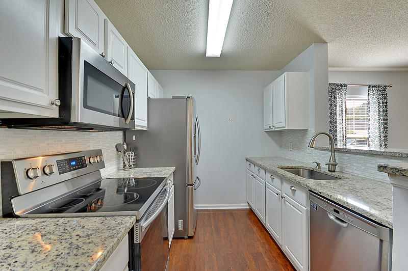 134 Tyron Road Summerville, SC 29483 - Photo 10 of 28 DSC_0093_DSC_0099-copy