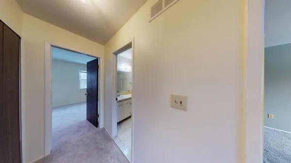 $2,400 | 3008 Bolgos Circle, Ann Arbor, MI 48105
