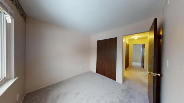 $2,400 | 3008 Bolgos Circle, Ann Arbor, MI 48105