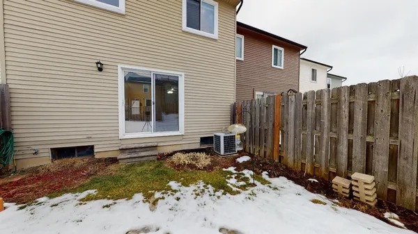 $2,400 | 3008 Bolgos Circle, Ann Arbor, MI 48105
