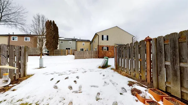 $2,400 | 3008 Bolgos Circle, Ann Arbor, MI 48105