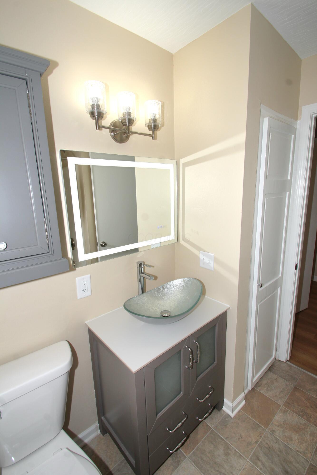 600 Agler Road Columbus, OH 43230 - Photo 33 of 55 IMG_7127