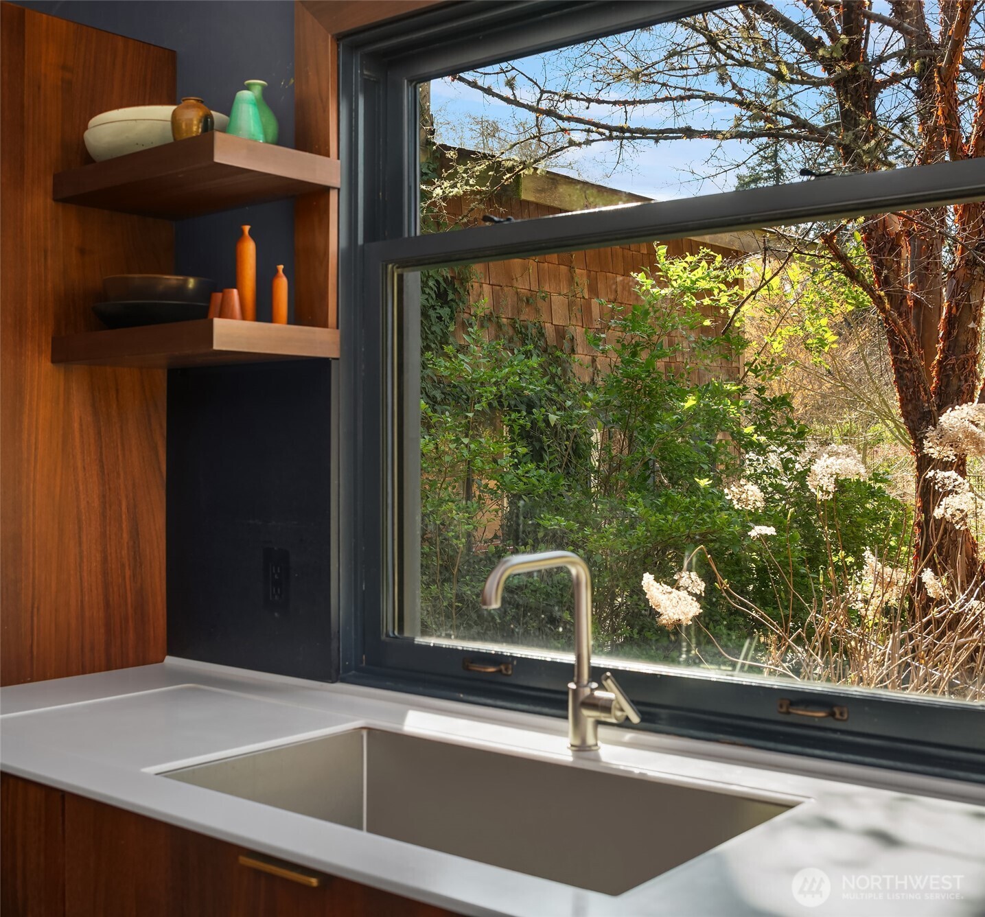 15232 Vermontville Road Southwest Vashon, WA 98070 - Photo 10 of 40