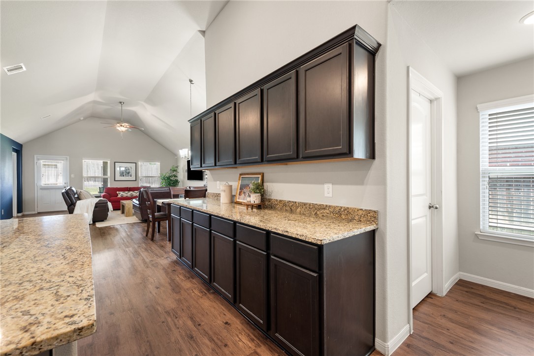 2018 Eagle View Drive Navasota, TX 77868 - Photo 3 of 28 a kitchen with lots of counter top space and living room
