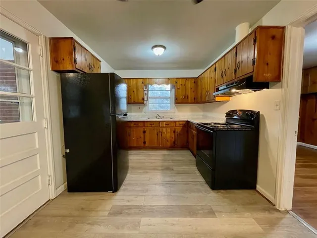 $1,295 | 6328 Oakview Lane, Lithia Springs, GA 30122