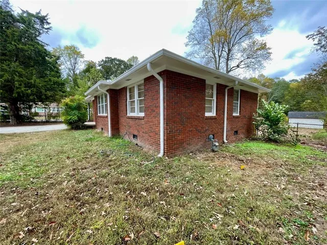 $1,295 | 6328 Oakview Lane, Lithia Springs, GA 30122