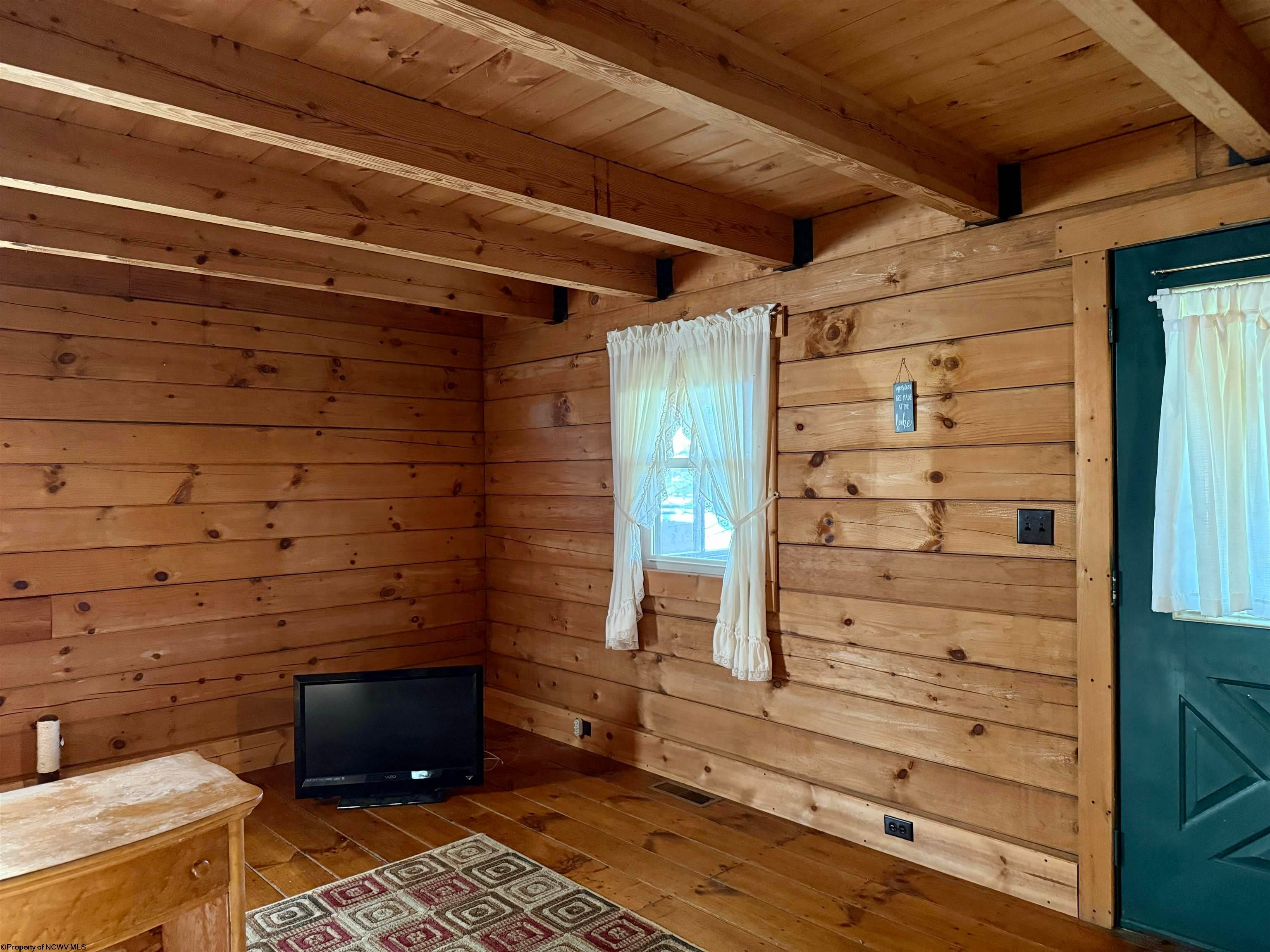 82 Crystal Lake Road West Union, WV 26456 - Photo 2 of 12 Gallery Image 2