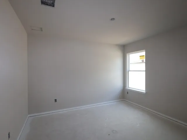 $379,990 | 19909 Hirono Drive, Manor, TX 78653