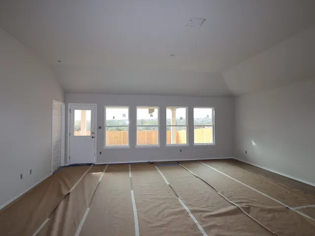 $379,990 | 19909 Hirono Drive, Manor, TX 78653