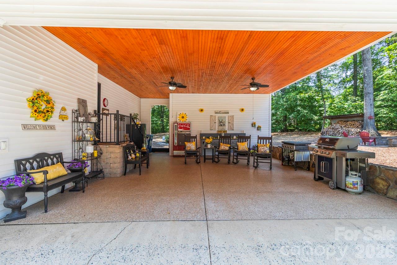 384 Rankin Hill Road Troutman, NC 28166 - Photo 7 of 48