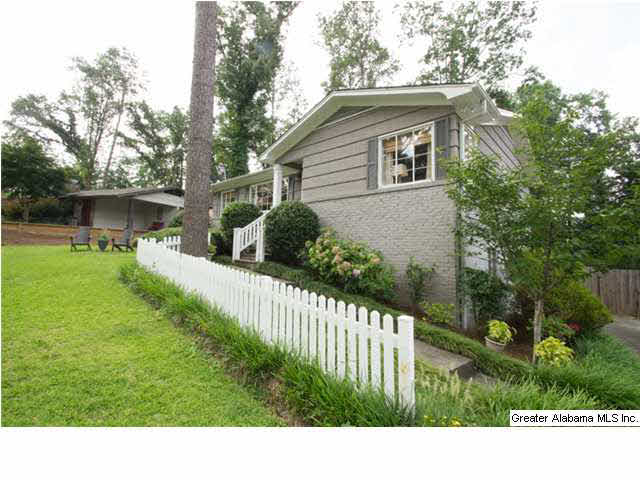 3341 Mountainside Road Birmingham, AL 35243 - Photo 3 of 28