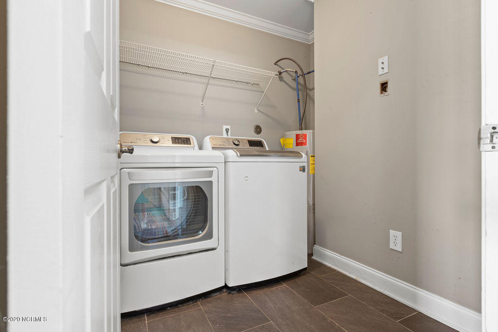 129 Watersfield Road Leland, NC 28451 - Photo 13 of 23 13-laundry_room