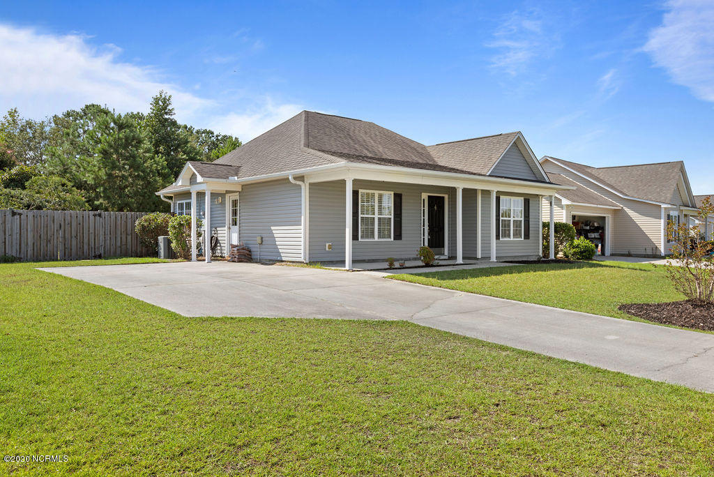 129 Watersfield Road Leland, NC 28451 - Photo 21 of 23 21-driveway