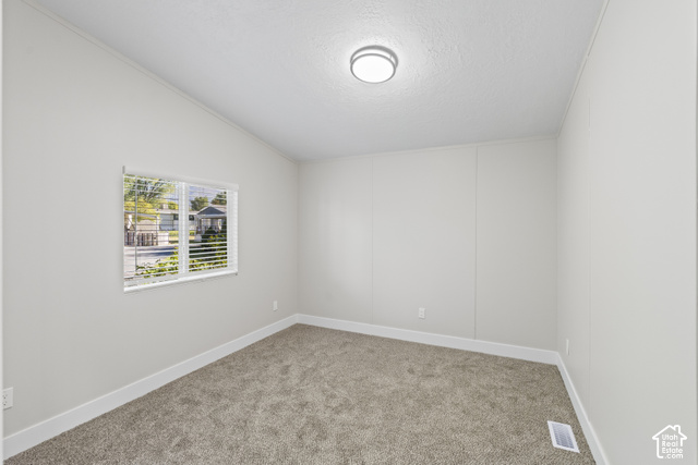 96 Barrington Way Layton, UT 84041 - Photo 13 of 18 Neutral wall finishes