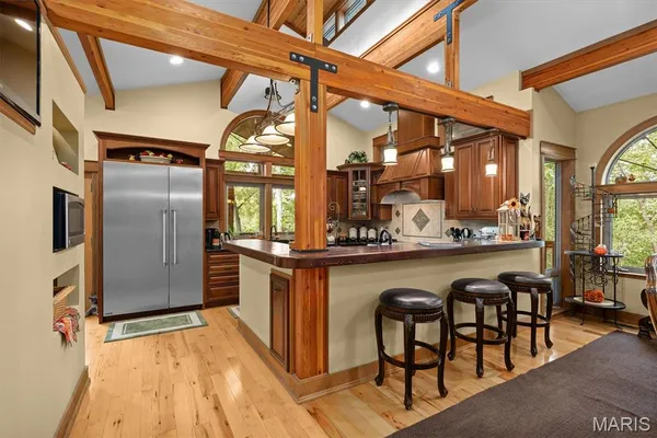 $1,000,000 | 1003 Berry Lane, Edwardsville, IL 62025