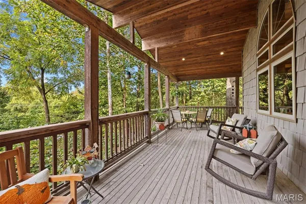 $1,000,000 | 1003 Berry Lane, Edwardsville, IL 62025