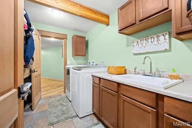 $1,100,000 | 1003 Berry Lane, Edwardsville, IL 62025