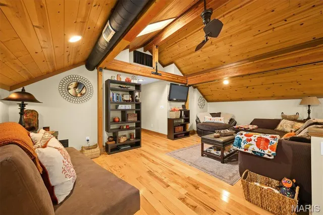 $1,100,000 | 1003 Berry Lane, Edwardsville, IL 62025