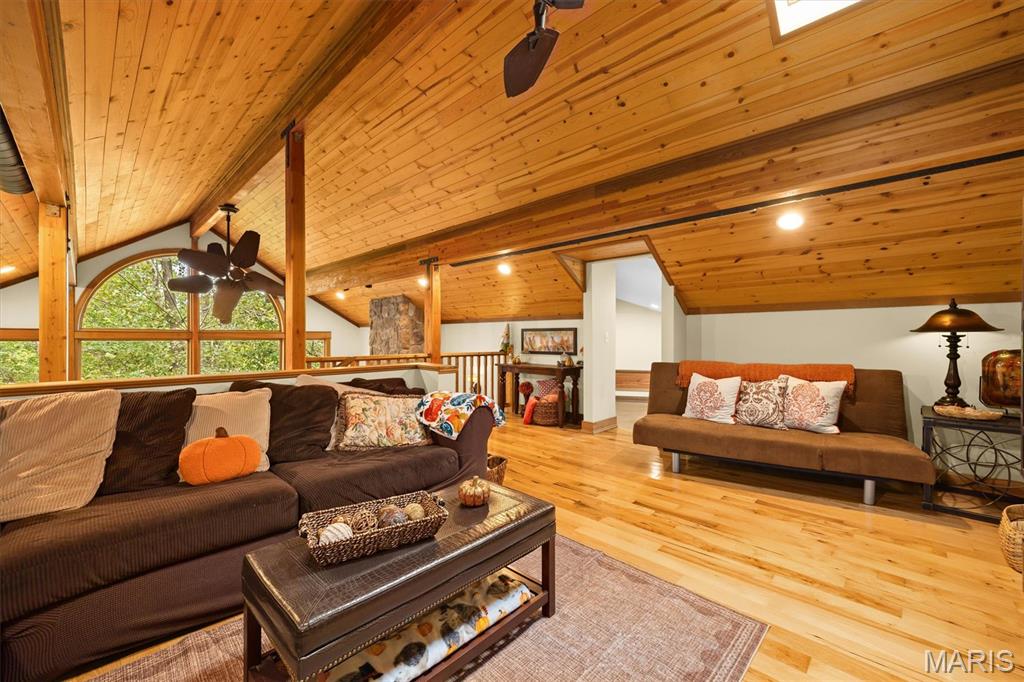 1003 Berry Lane Edwardsville, IL 62025 - Photo 28 of 60