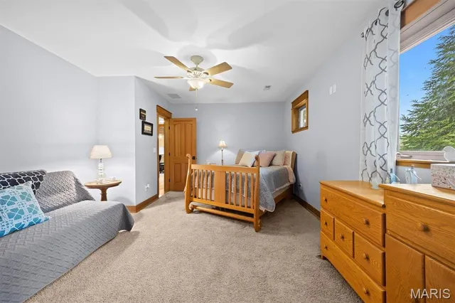 $1,100,000 | 1003 Berry Lane, Edwardsville, IL 62025