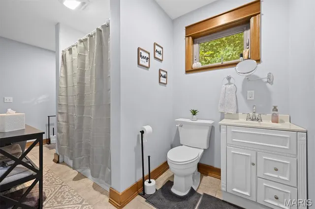 $1,100,000 | 1003 Berry Lane, Edwardsville, IL 62025